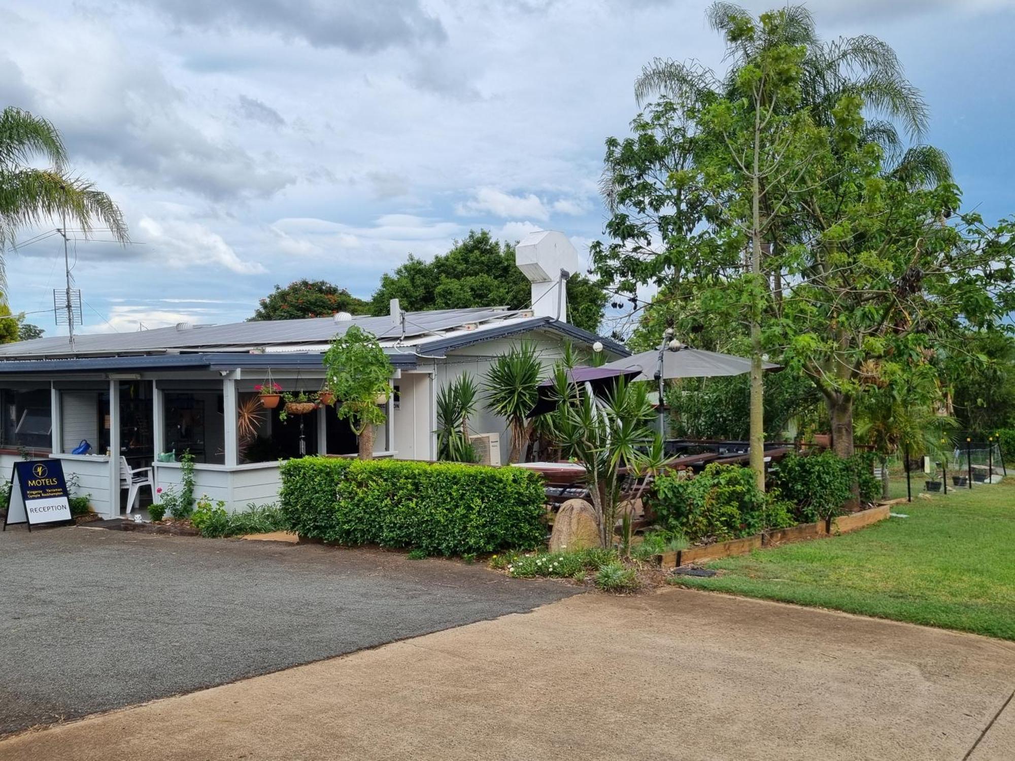 Y Motels Yarraman Exterior photo